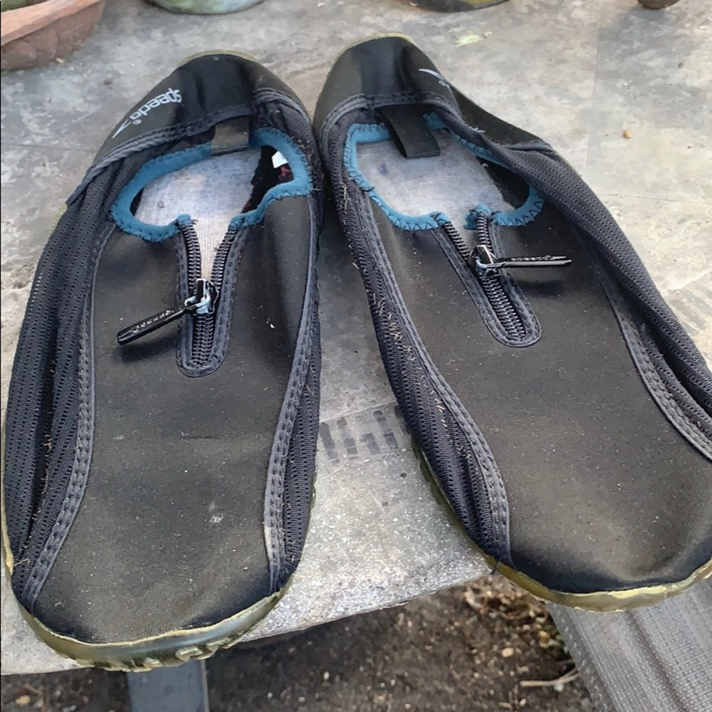 Speedo shoes .